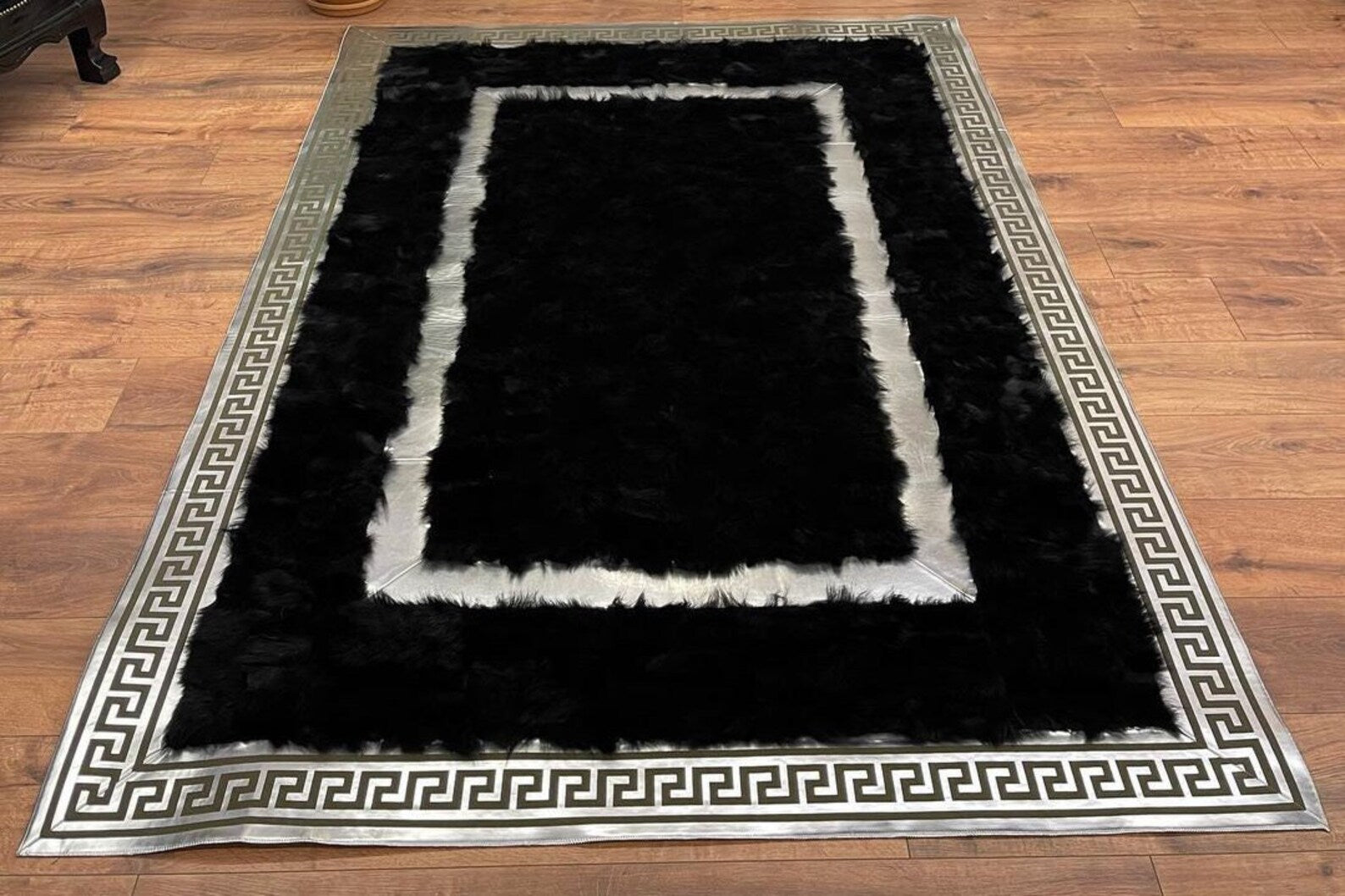 Luxury Soft Black Silver Sheepskin Area Rug