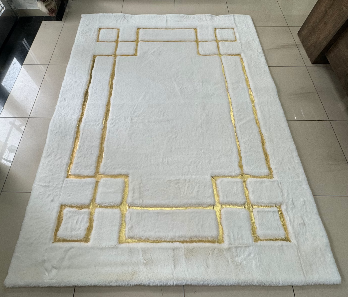 Geometric Plush White- Gold Area Faux Fur Rug