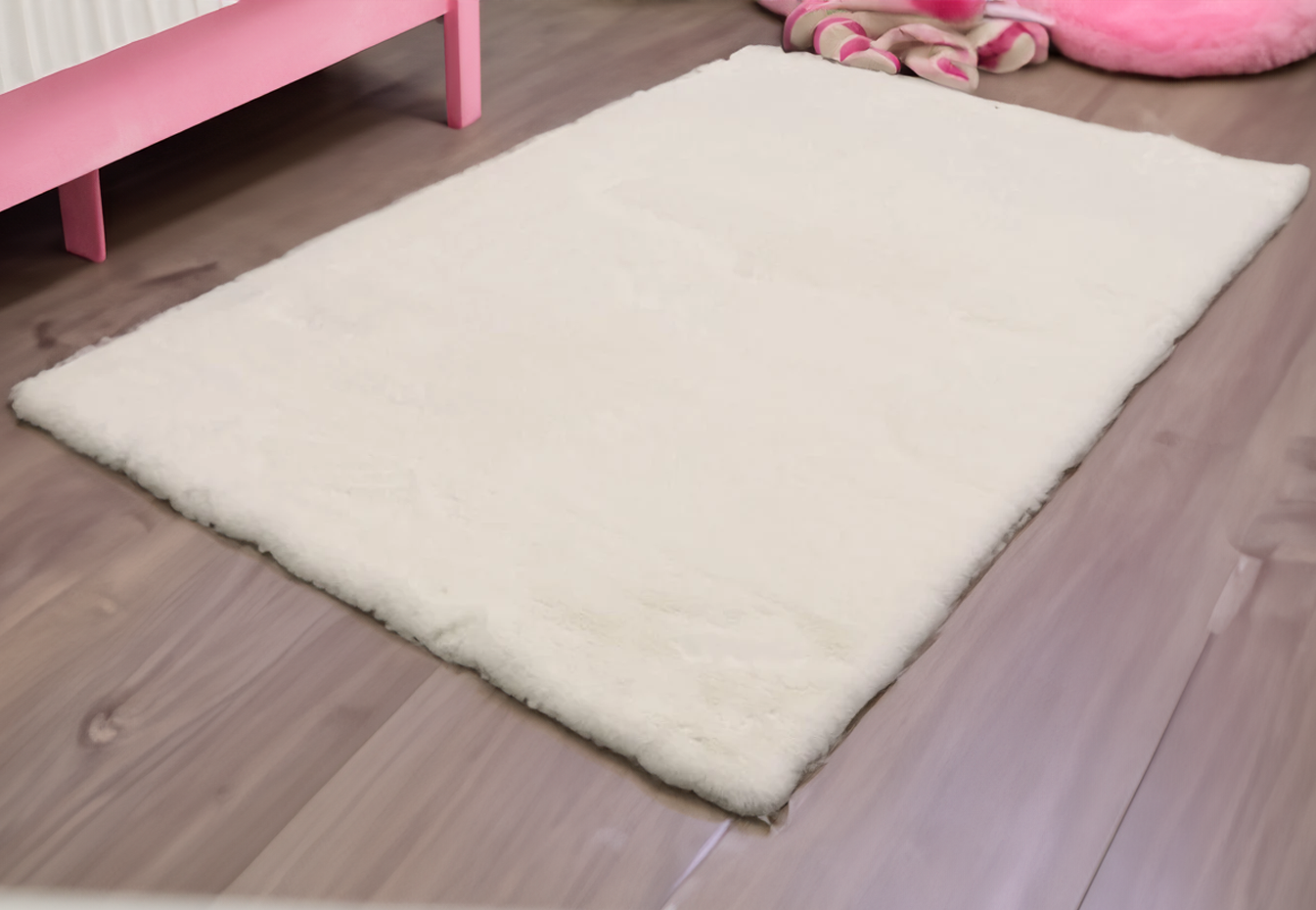 Fluffy White Gold Plush Rug