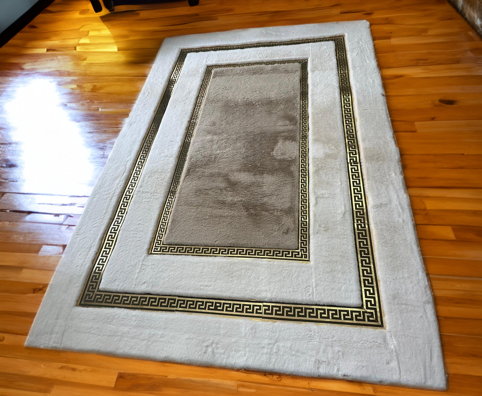 White Beige  Luxury Living Room Plush Rug