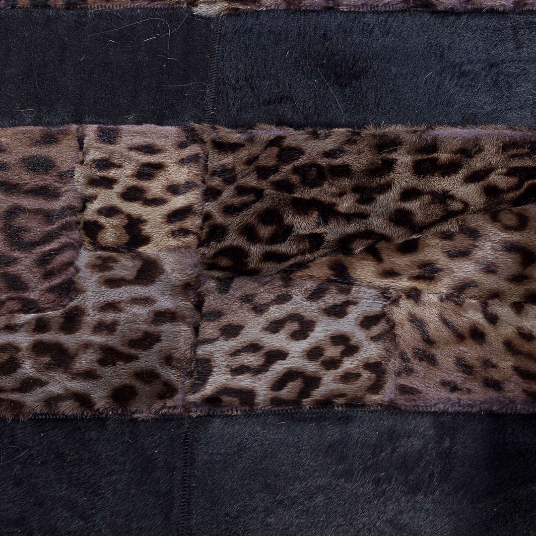 Leopar Pattern Cowhide Rug