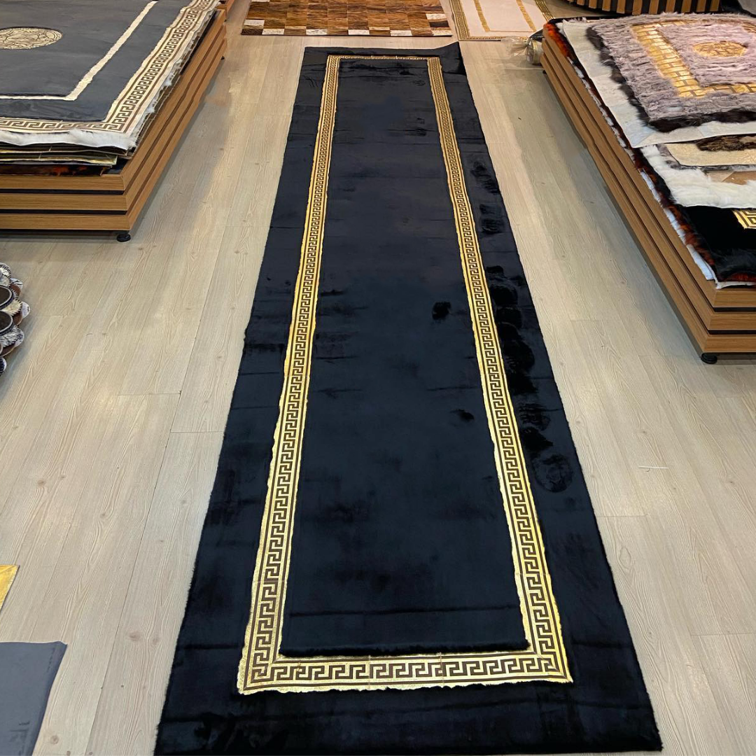 Runner Plush Black Gold Rug